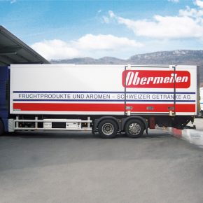 LKW Seitenbeschriftung